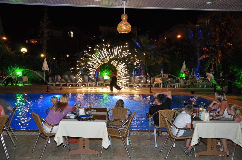 Kleopatra South Star Apart Alanya Exteriör bild
